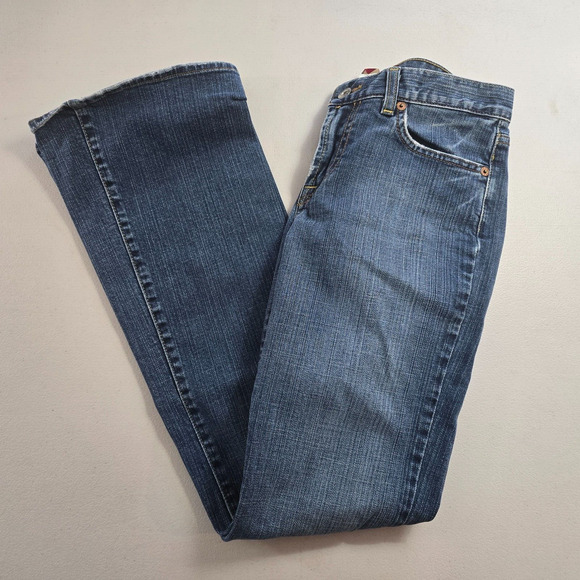 Lucky Brand Jeans Women's 4 / 27 Blue Medium Wash Fade Slight Distressed Bootcut - Picture 8 of 16